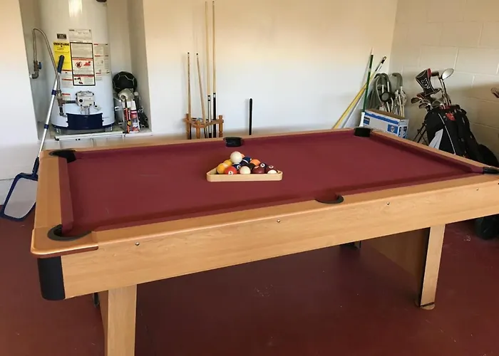4 Bedroom House South Facing Pool Spa Game Room