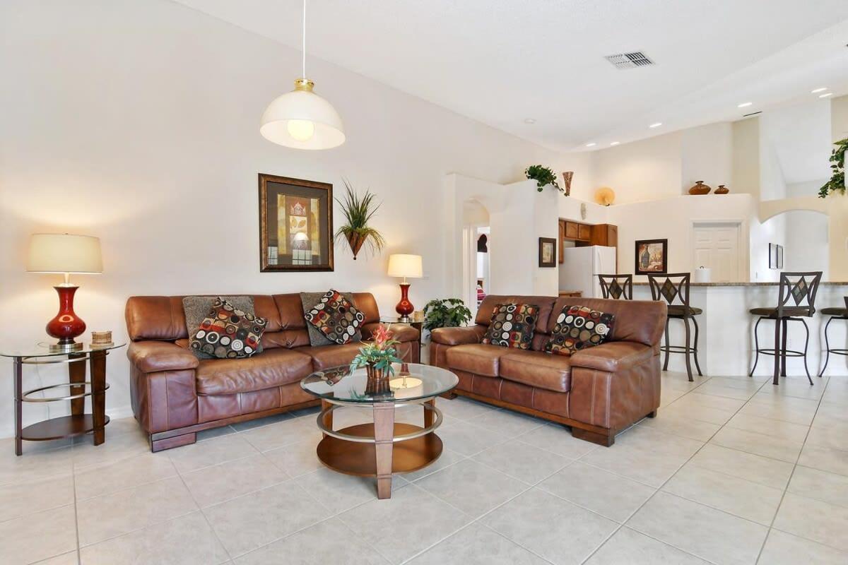 4 Bedroom House South Facing Pool Game Casa vacanze